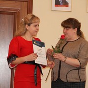 Награждение члена инициативной группы О. Ковчик