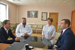 В Лотошинской больнице два новых врача
