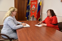 Екатерина Долгасова обсудила вопросы сотрудничества с лотошинскими коммунистами